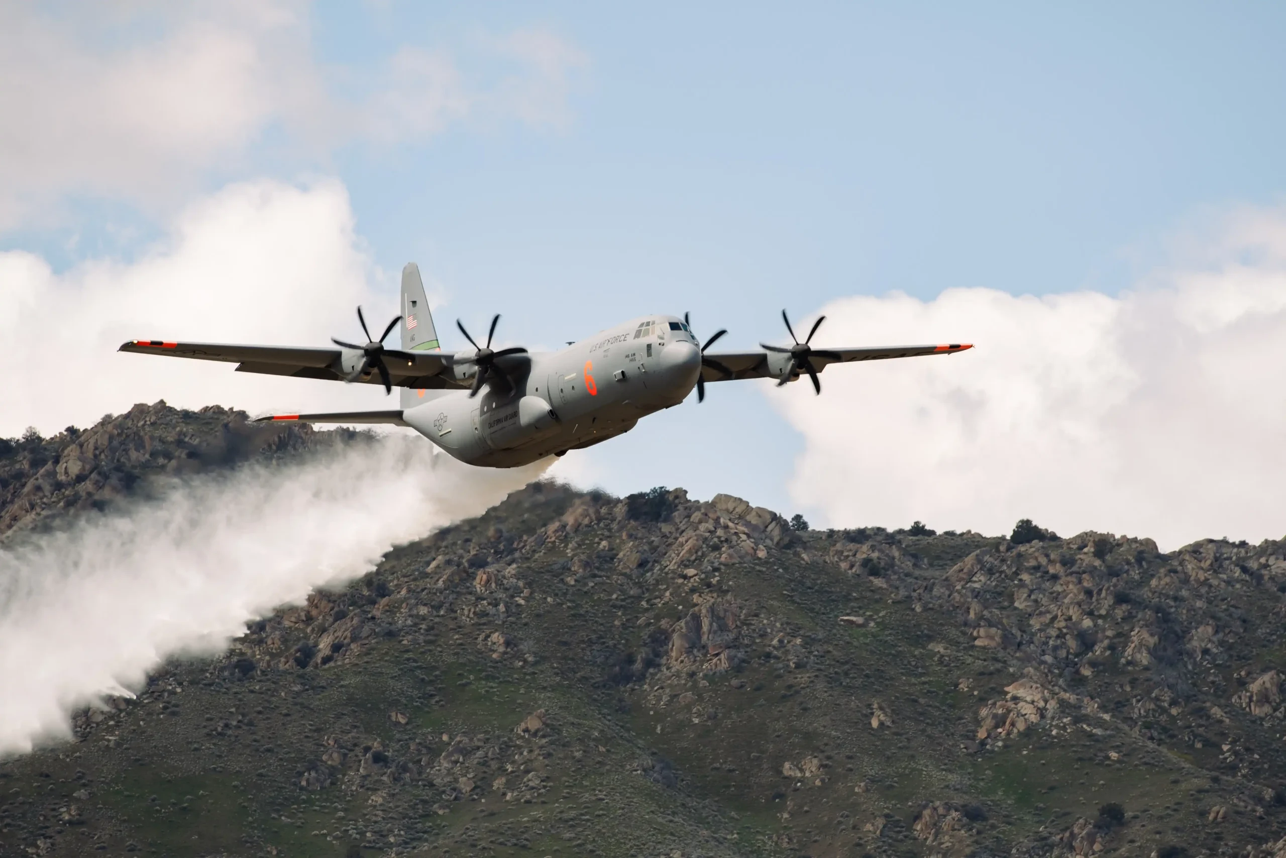 Airborne Firefighting units participate in interagency spring training in Idaho